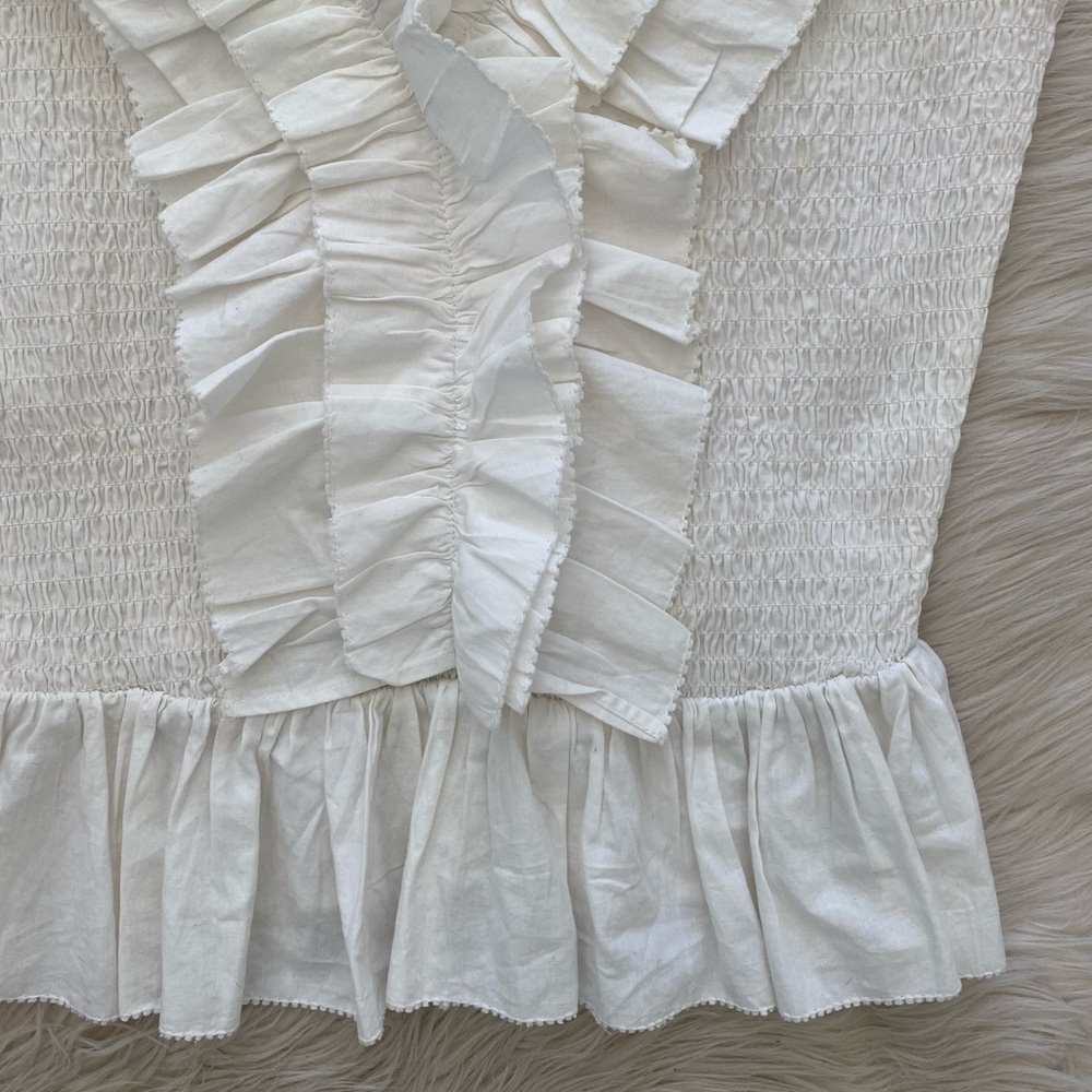 Love The Label Zephyr Top White Smocked Ruffled Neckline Sleeveless Tank Shirt S - Picture 4 of 9